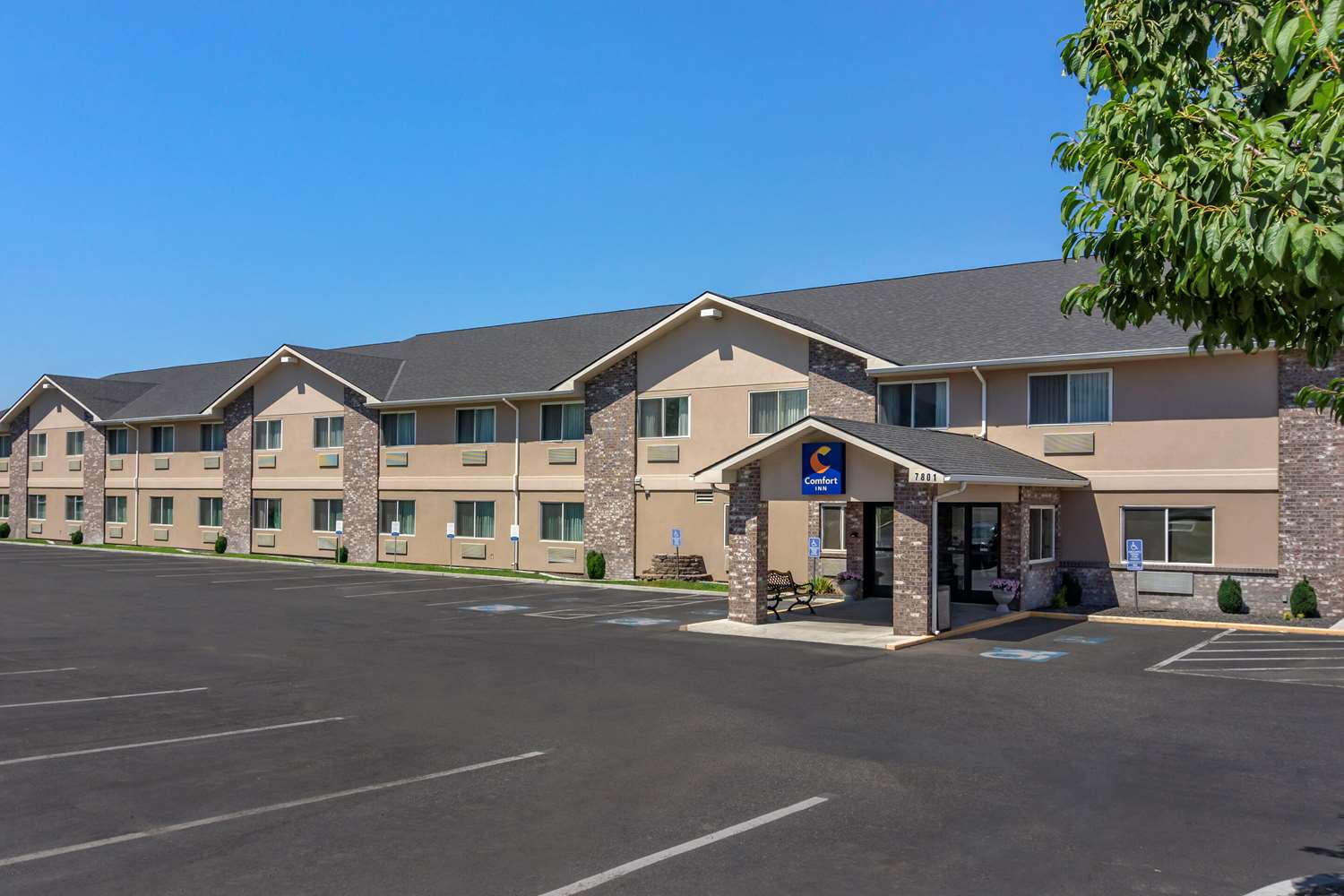 Comfort Inn Kennewick Richland WA 7/8