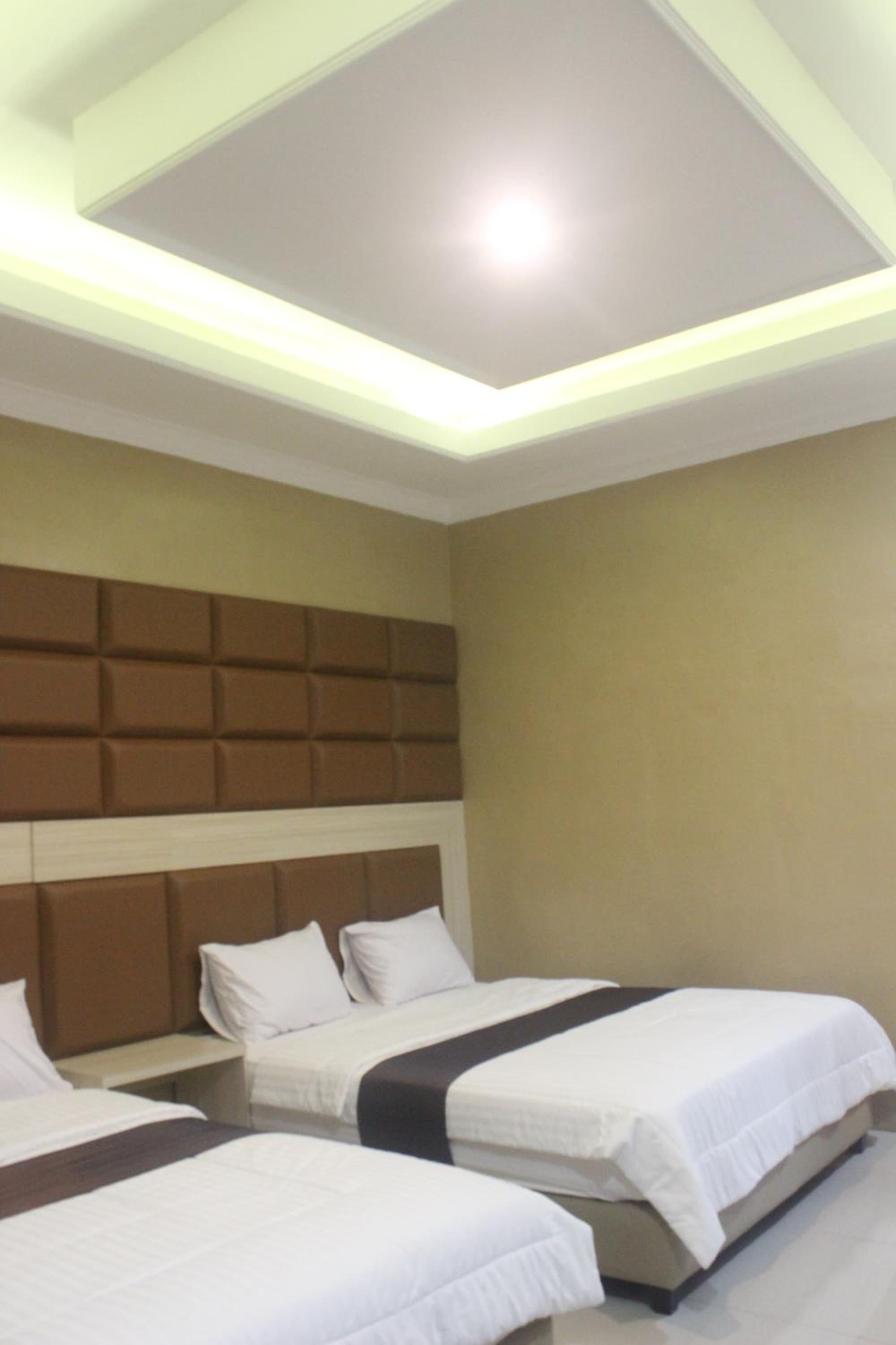 Cyka Raya Hotel 11/41