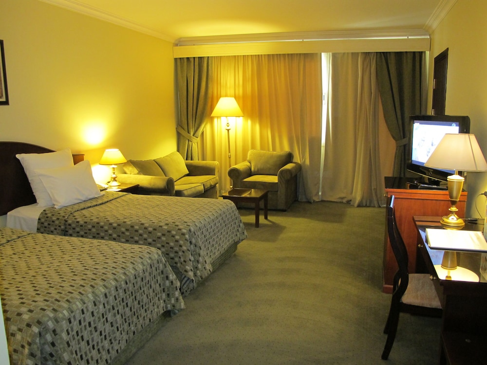 AraCan Grand Pyramids Hotel 12/48