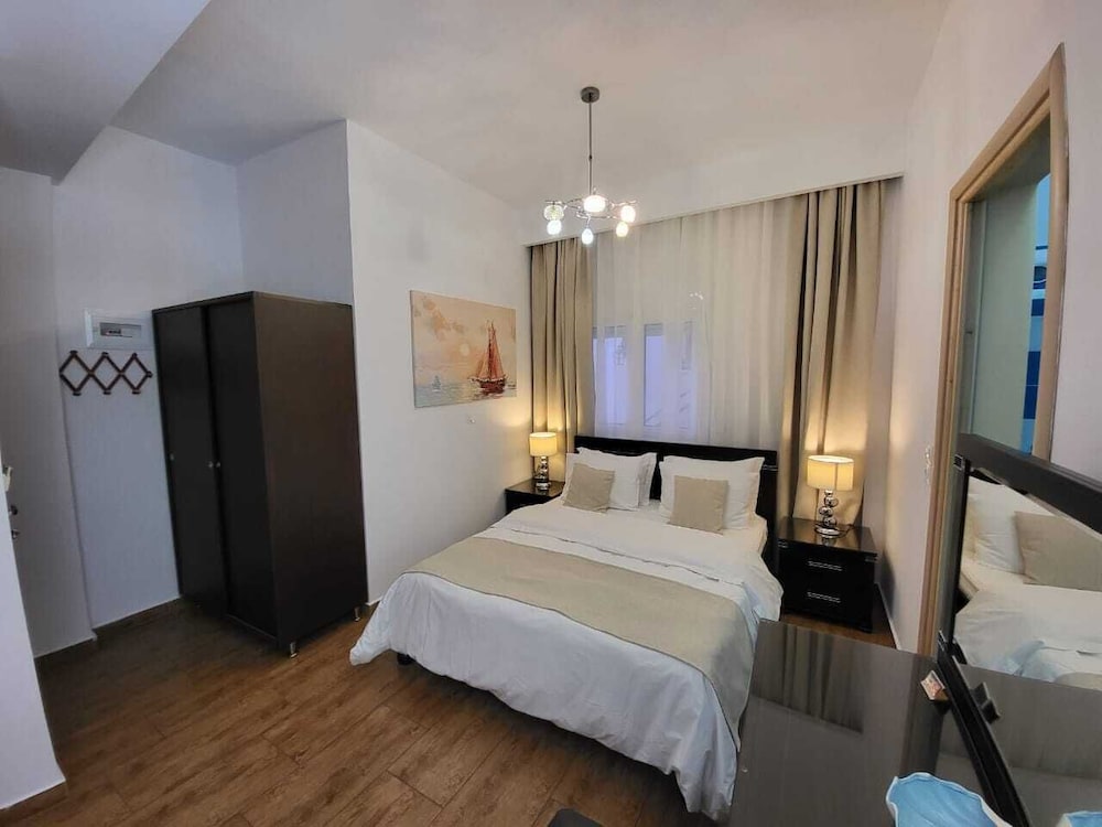 Paraskevi's Luxury Studios 18/46