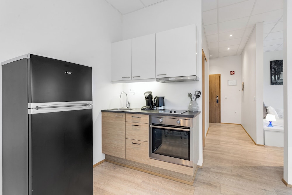 Blue Mountain Apartments 6/50