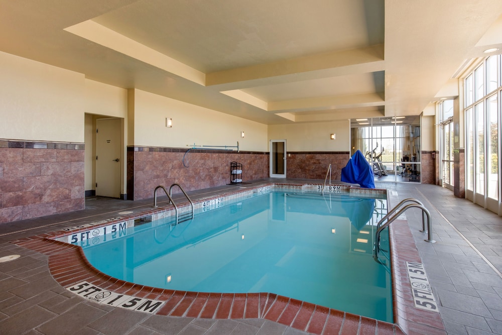 Holiday Inn Southaven Central Memphis 28/66