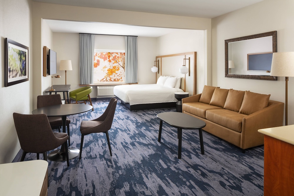Fairfield Inn and Suites Napa Valley American Canyon 17/31