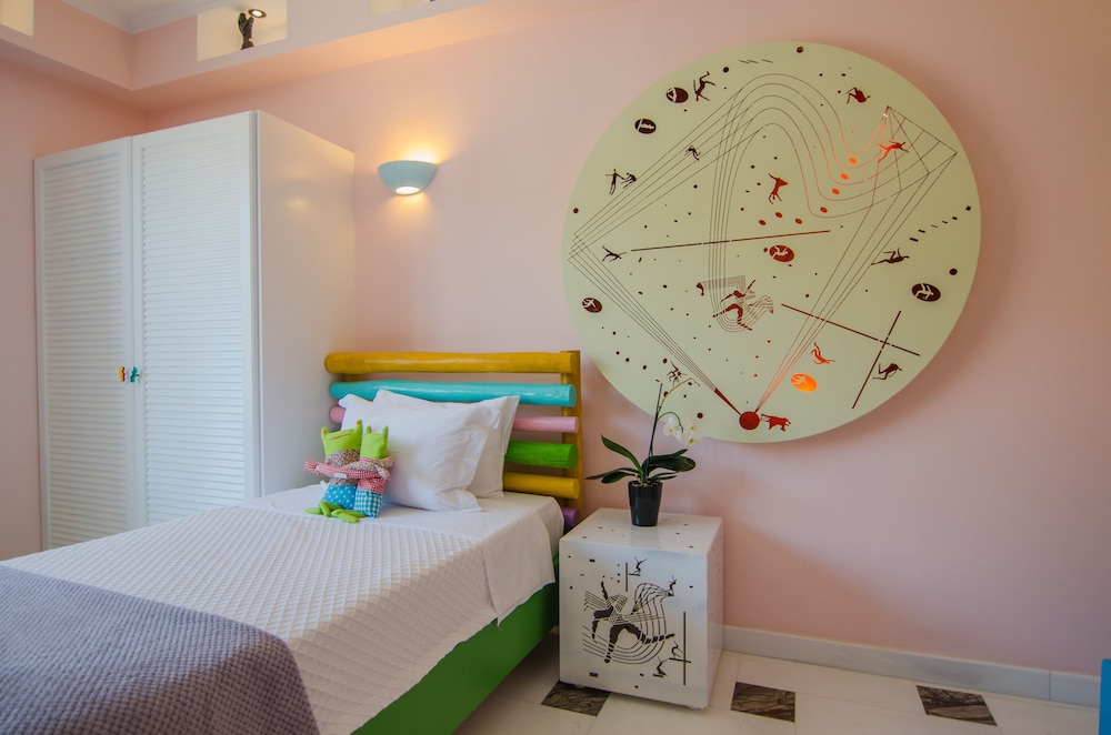 Agalia Luxury Suites 32/78