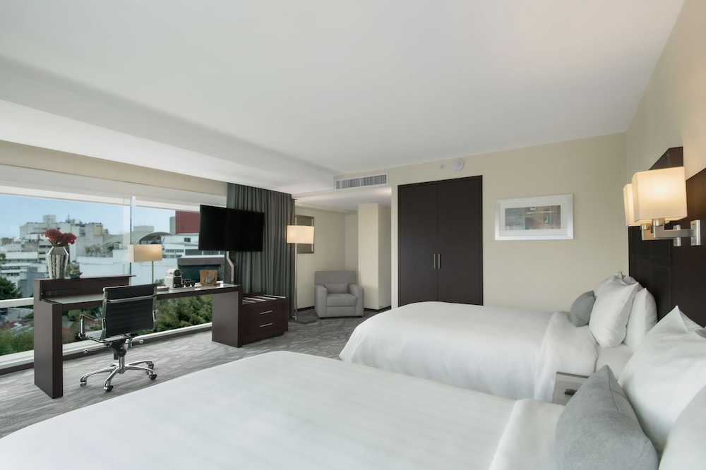 Hotel Novit 12/63