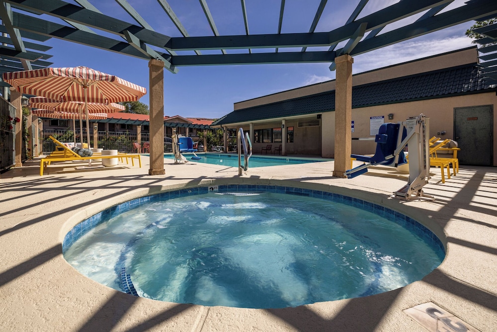 Hotel Moab Downtown 37/57