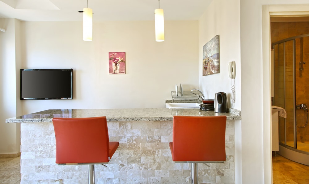 Saylam Suites 55/66
