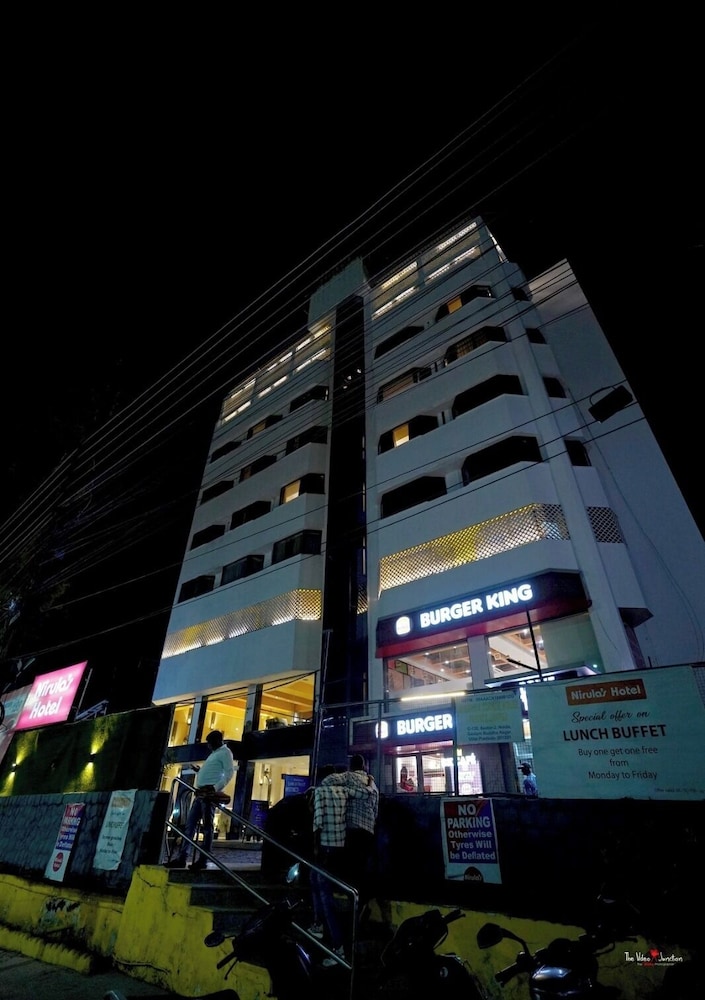 Nirulas Hotel 1/50