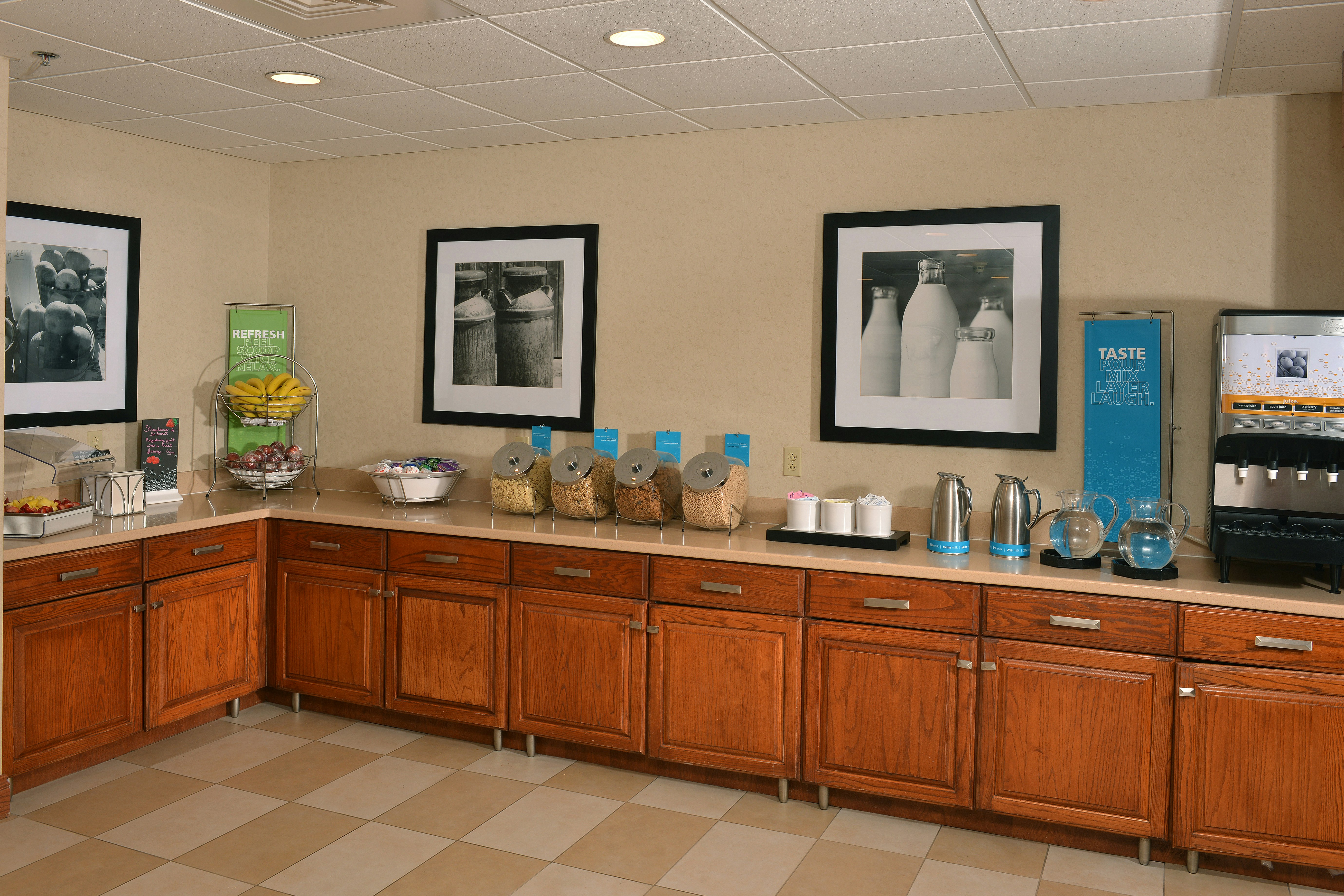 Hampton Inn and Suites Springfield 9/26