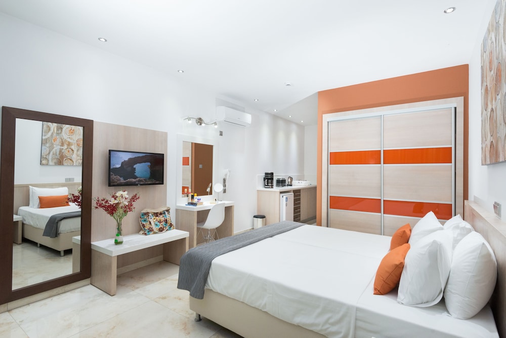 Loutsiana Hotel Apartments 23/63