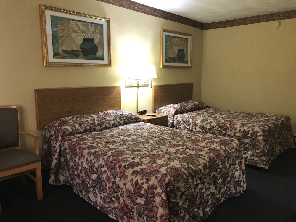 West Motel 8/30