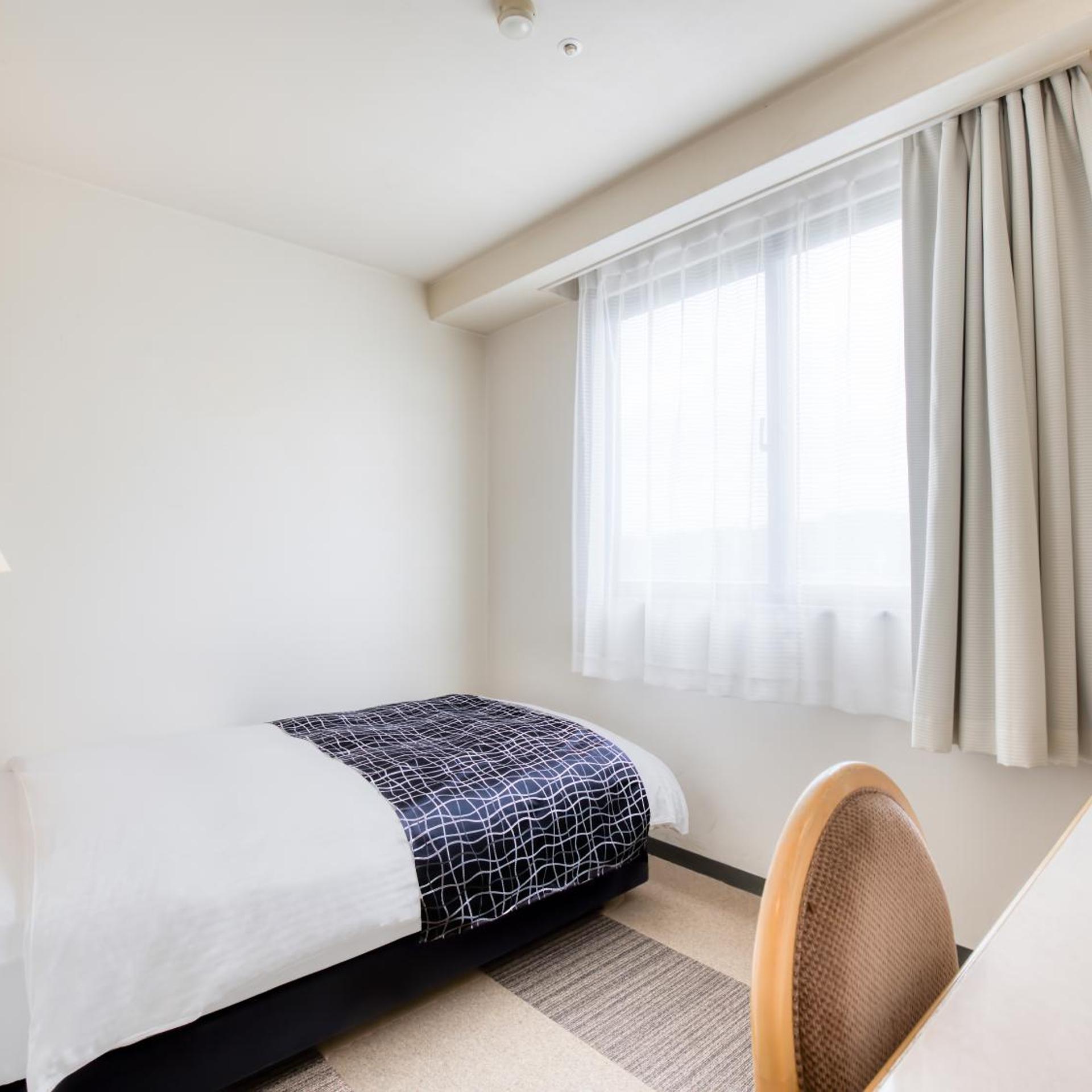 Room, Single