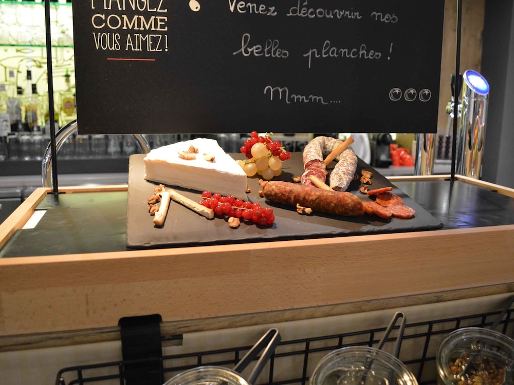 Ibis Honfleur 17/42