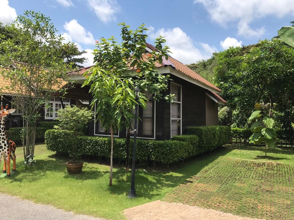 Chanpraya Resort 55/66