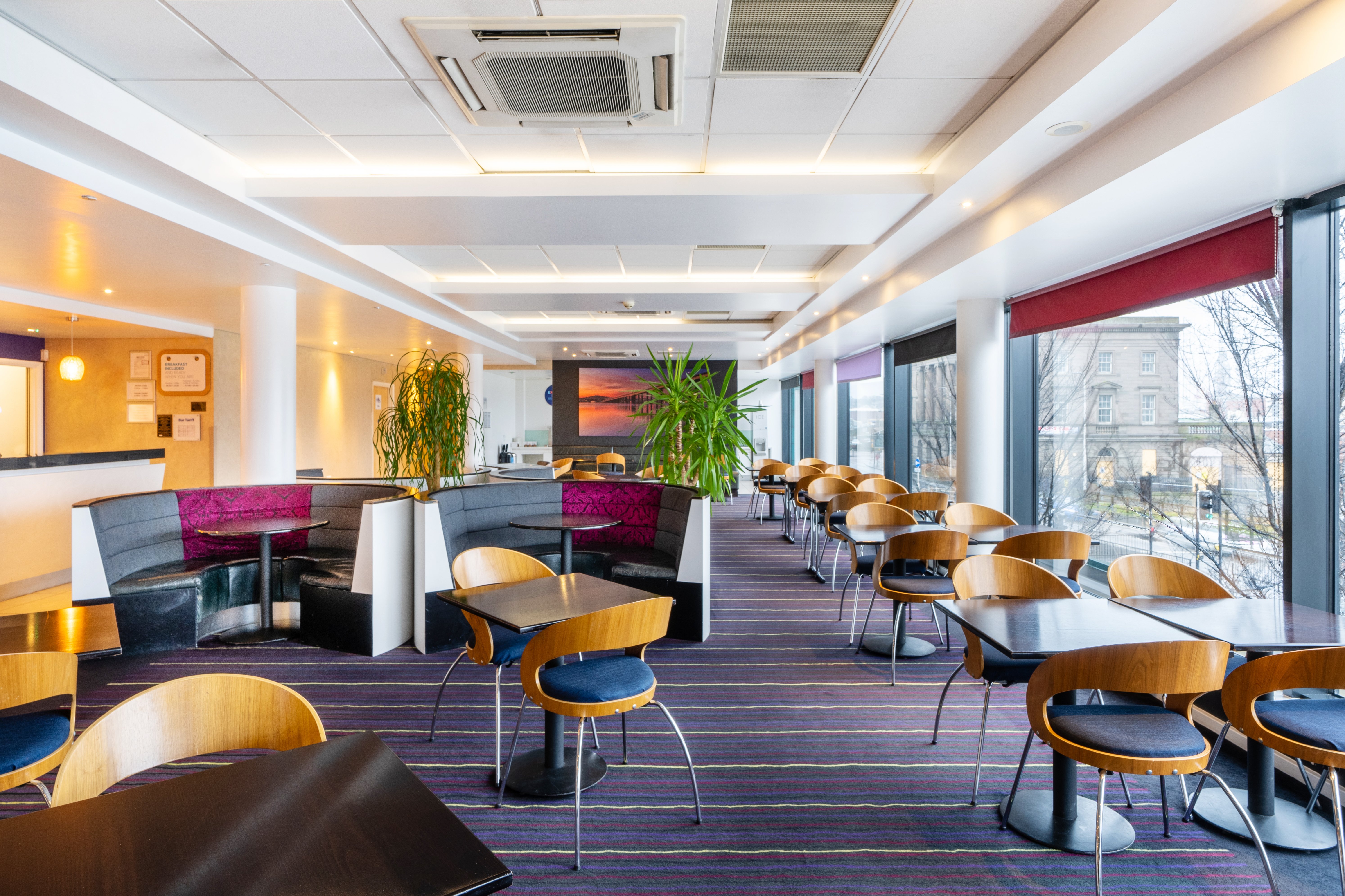 Holiday Inn Express Dundee 43/51
