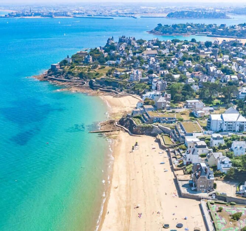 ibis budget Saint Malo Centre 60/66