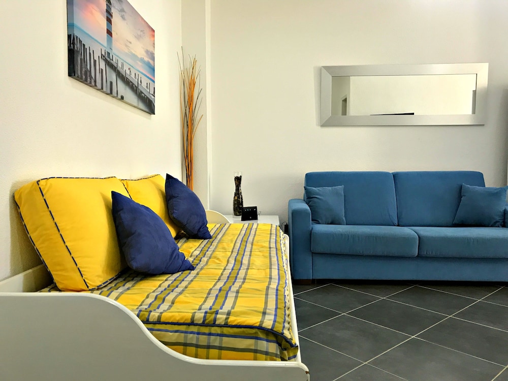 BORDA D AGUA APARTMENTS 41/75