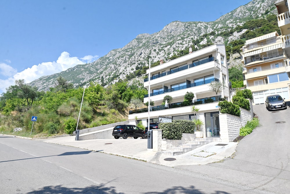 Casa Nuova 42/50