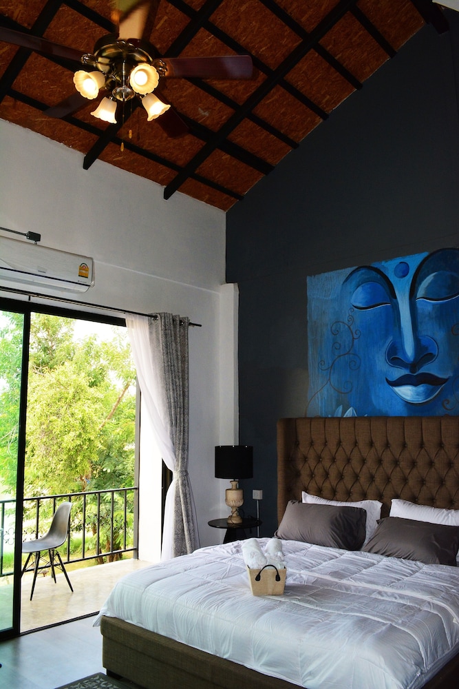Home Ayutthaya 13/50