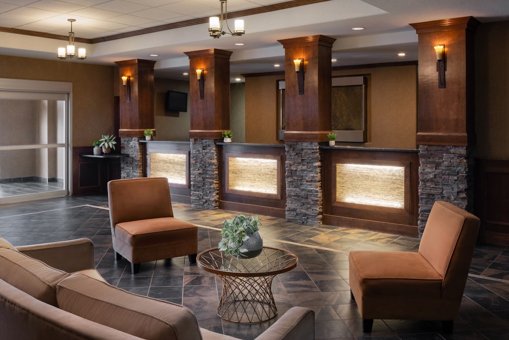 Pomeroy Hotel And Conference Centre Fort St John 9/54