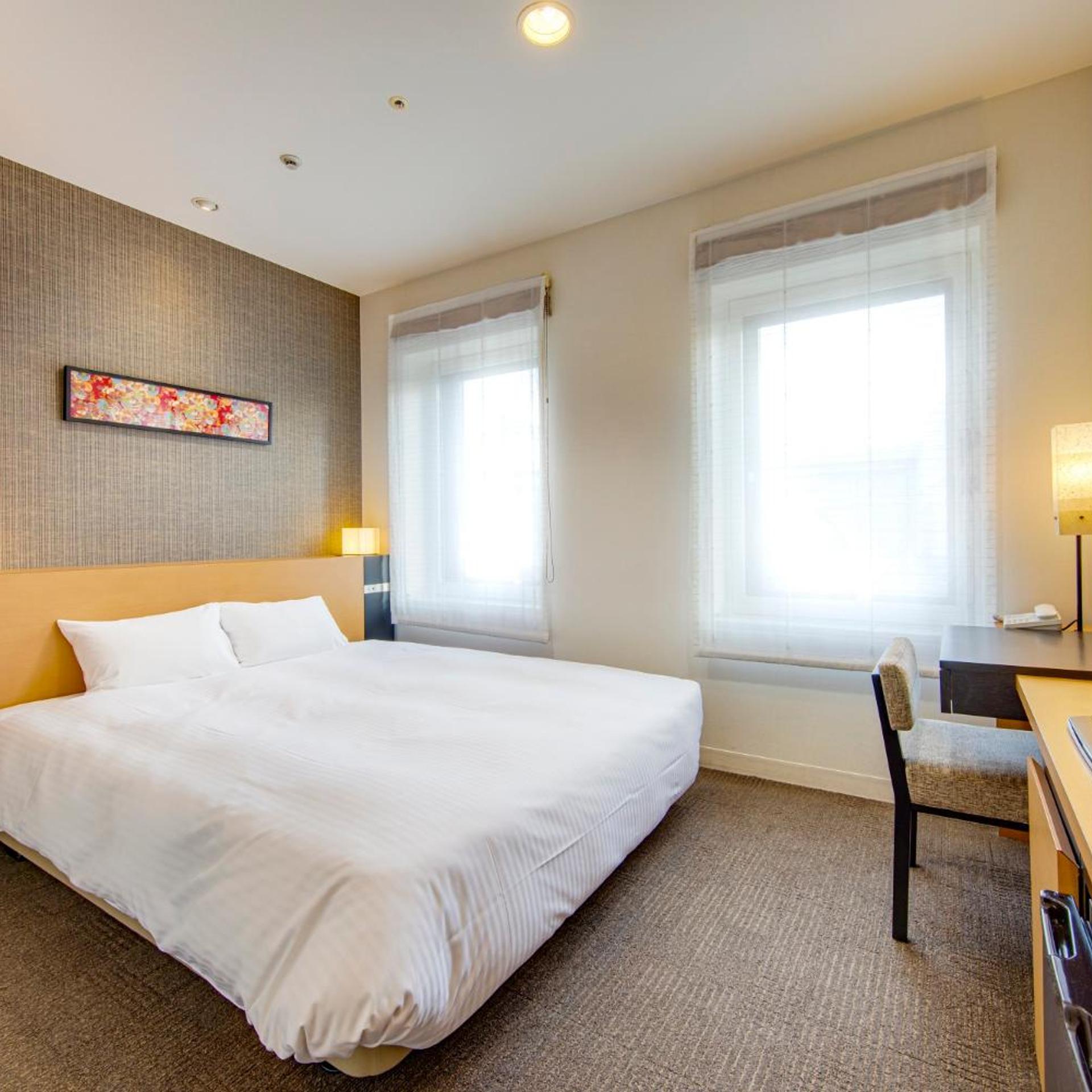 Standard, King Bed