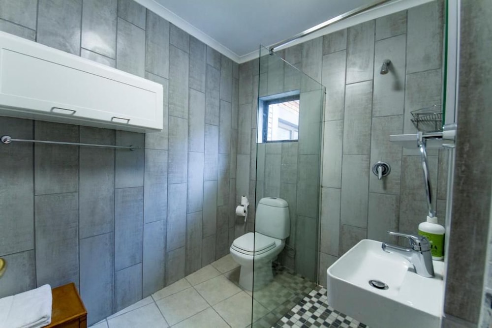 @Abelia Guest House 40/46