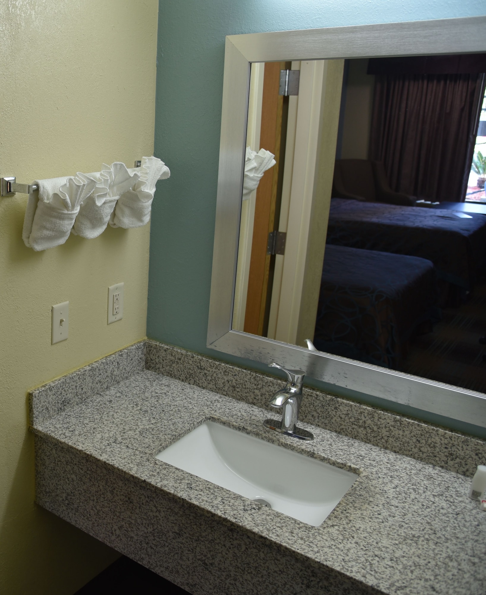 غرفة بسريرين مزدوجين لذوي الإعاقة، Days Inn By Wyndham Ladson Summerville Charleston 7/8