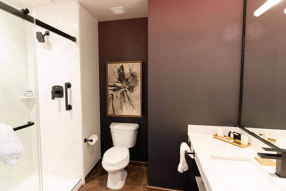 The Exchange Sacramento, Curio Collection by Hilton 8/48