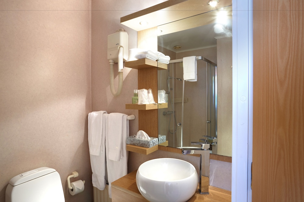 Fosshotel Raudara 51/55