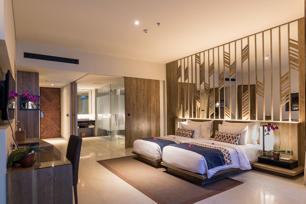 Katamaran Hotel And Resort 19/74