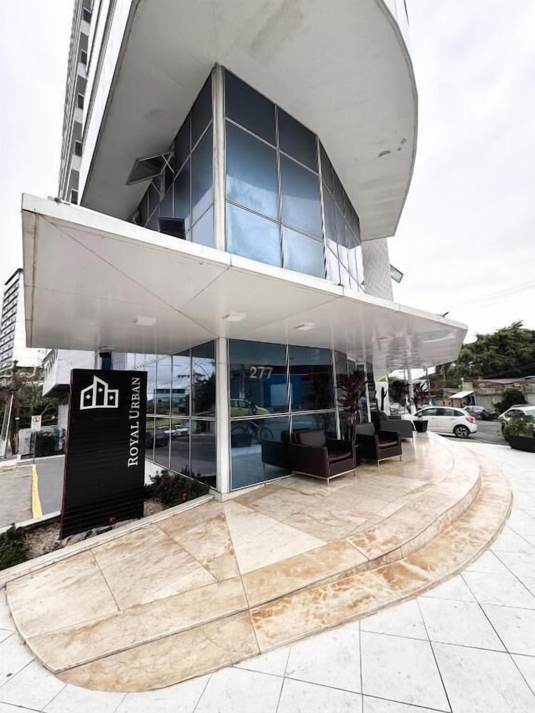 Royal Urban Macae Hotel 6/67