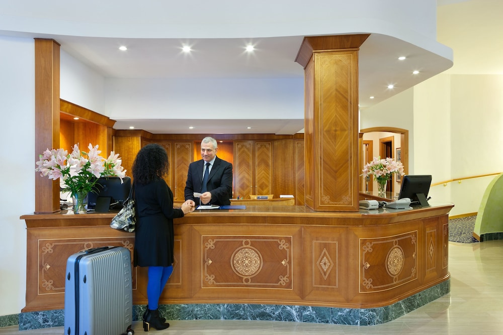Grand Hotel President 8/69