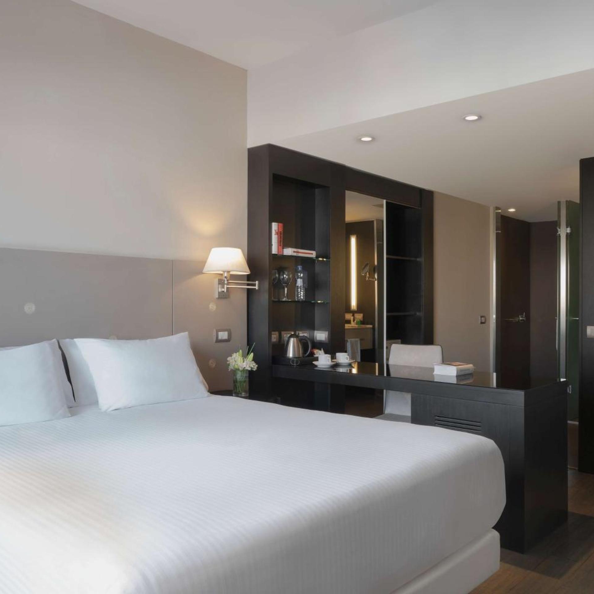Standard, Double or Twin Bed