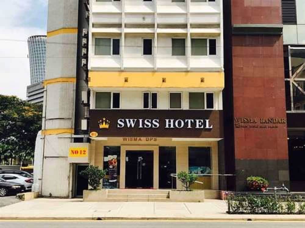 Swiss Hotel 7/70
