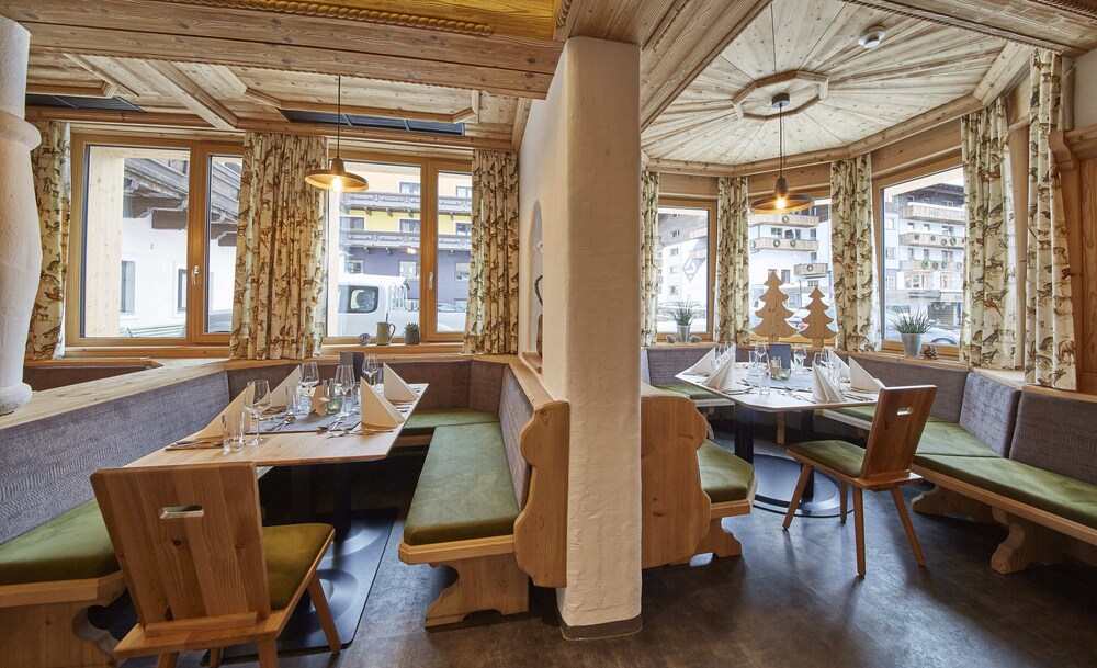 Hotel Hubertushof 40/50