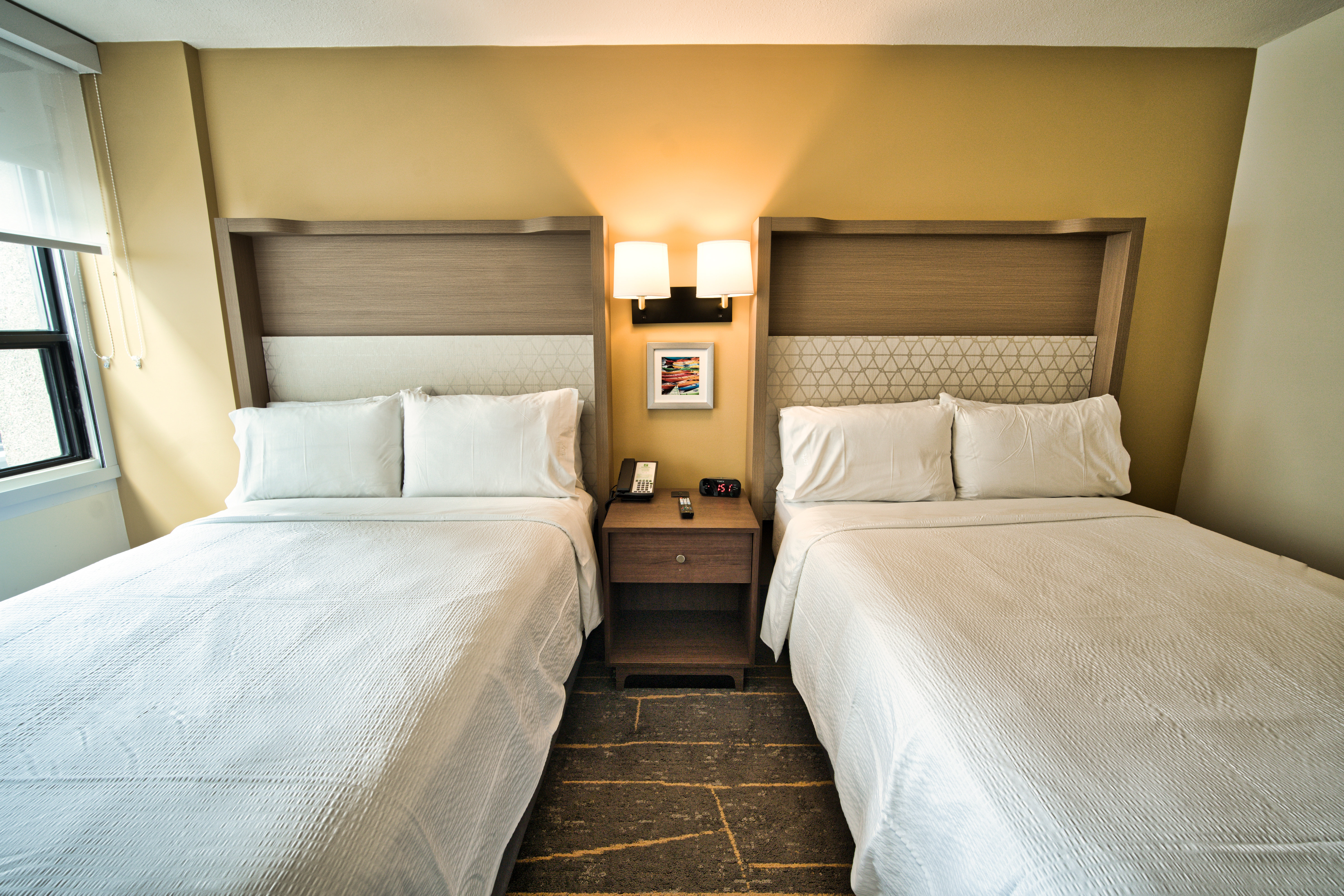 HOLIDAY INN TORONTO DOWNTOWN CENTRE 24/79