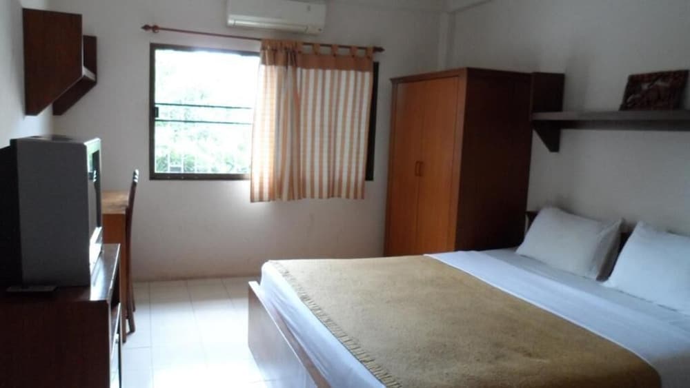 Bautong Lodge Guest House 8/19