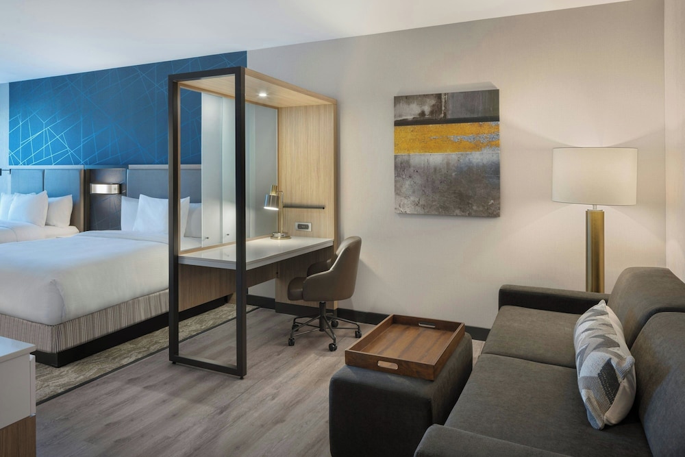 SpringHill Suites by Marriott Bowling Green 21/21