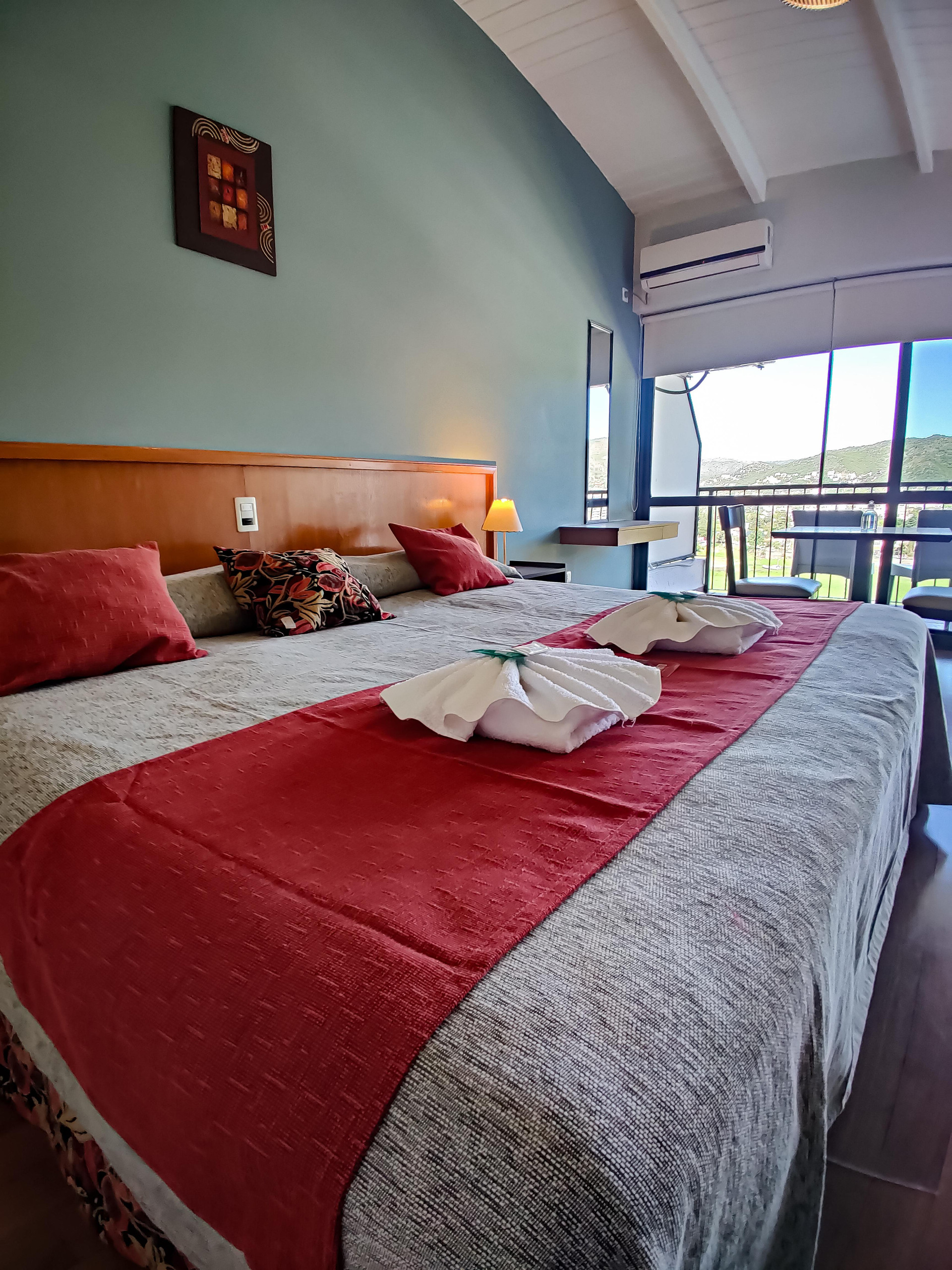 Hotel Distrito 8/34