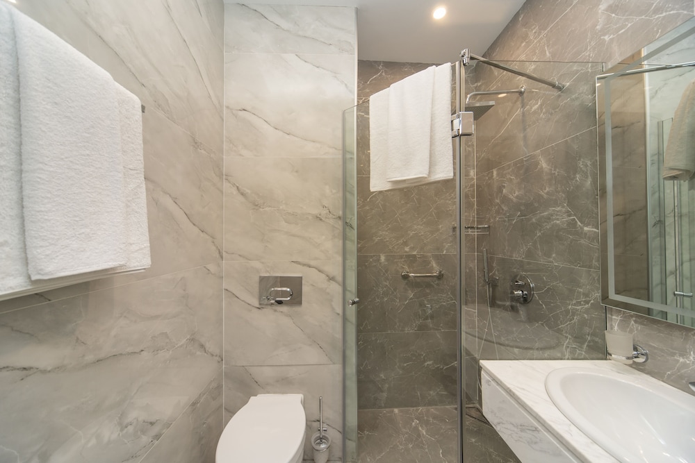 Tbilisi Chambers, Trademark Collection by Wyndham 47/50