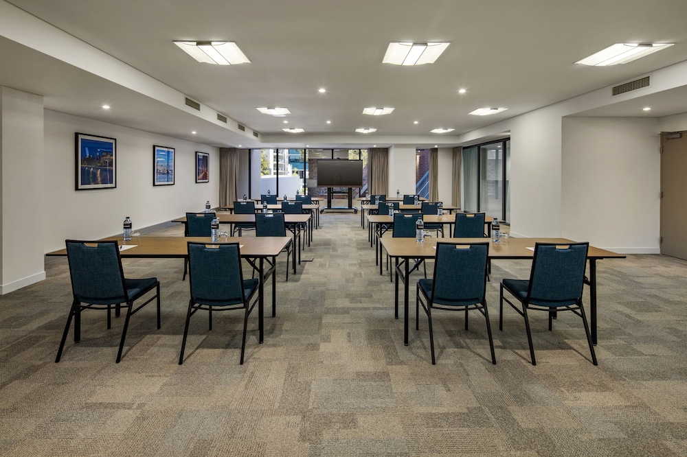 Quest East Perth 31/52
