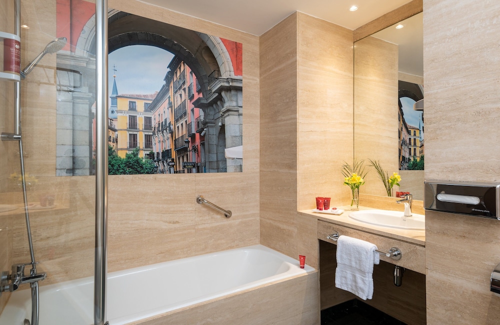 Leonardo Hotel Madrid City Center 28/58