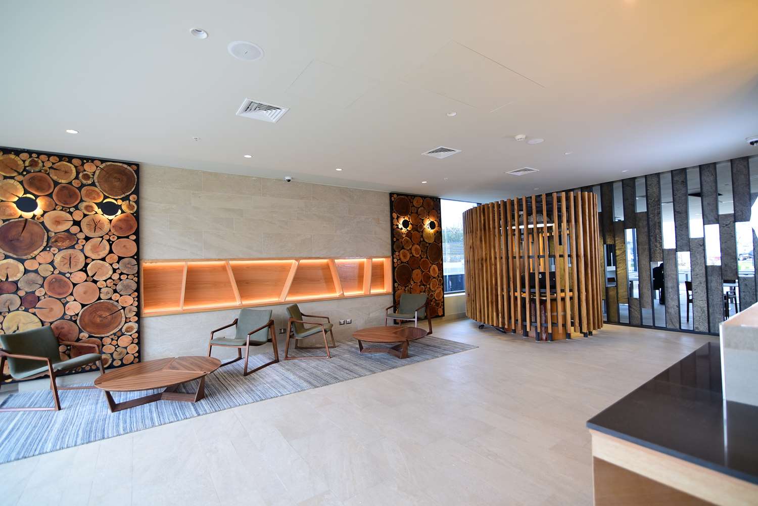 Best Western Ferrat 5/49