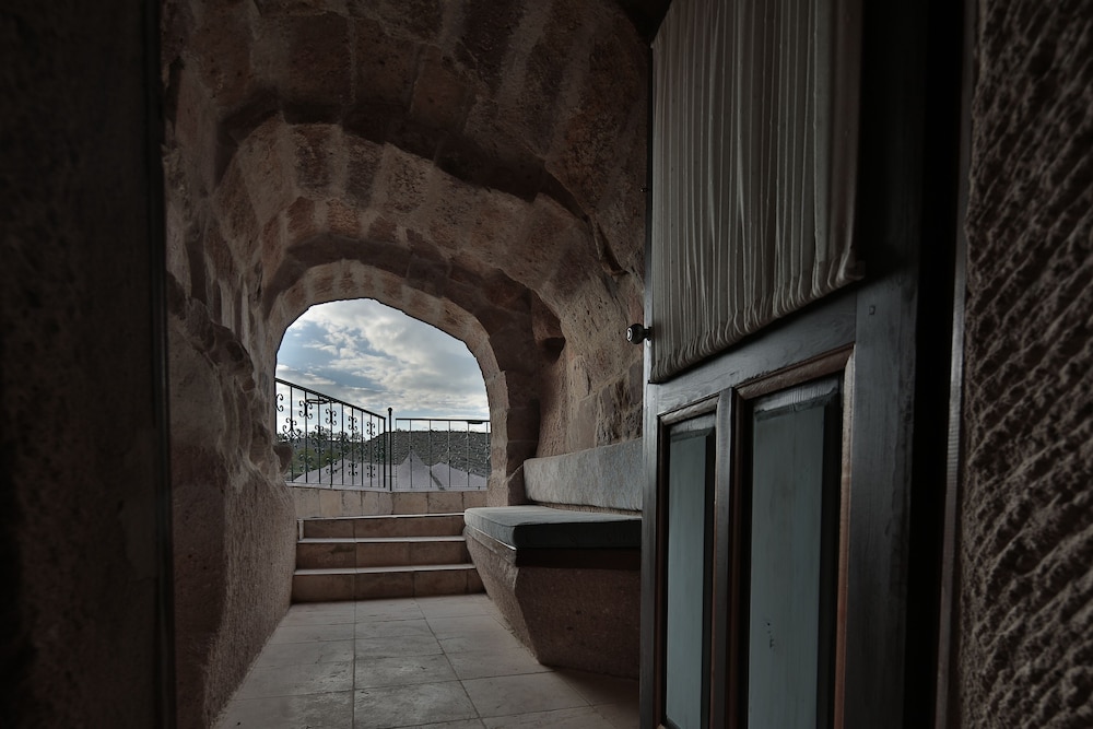 Three Doors Cappadocia 13/27