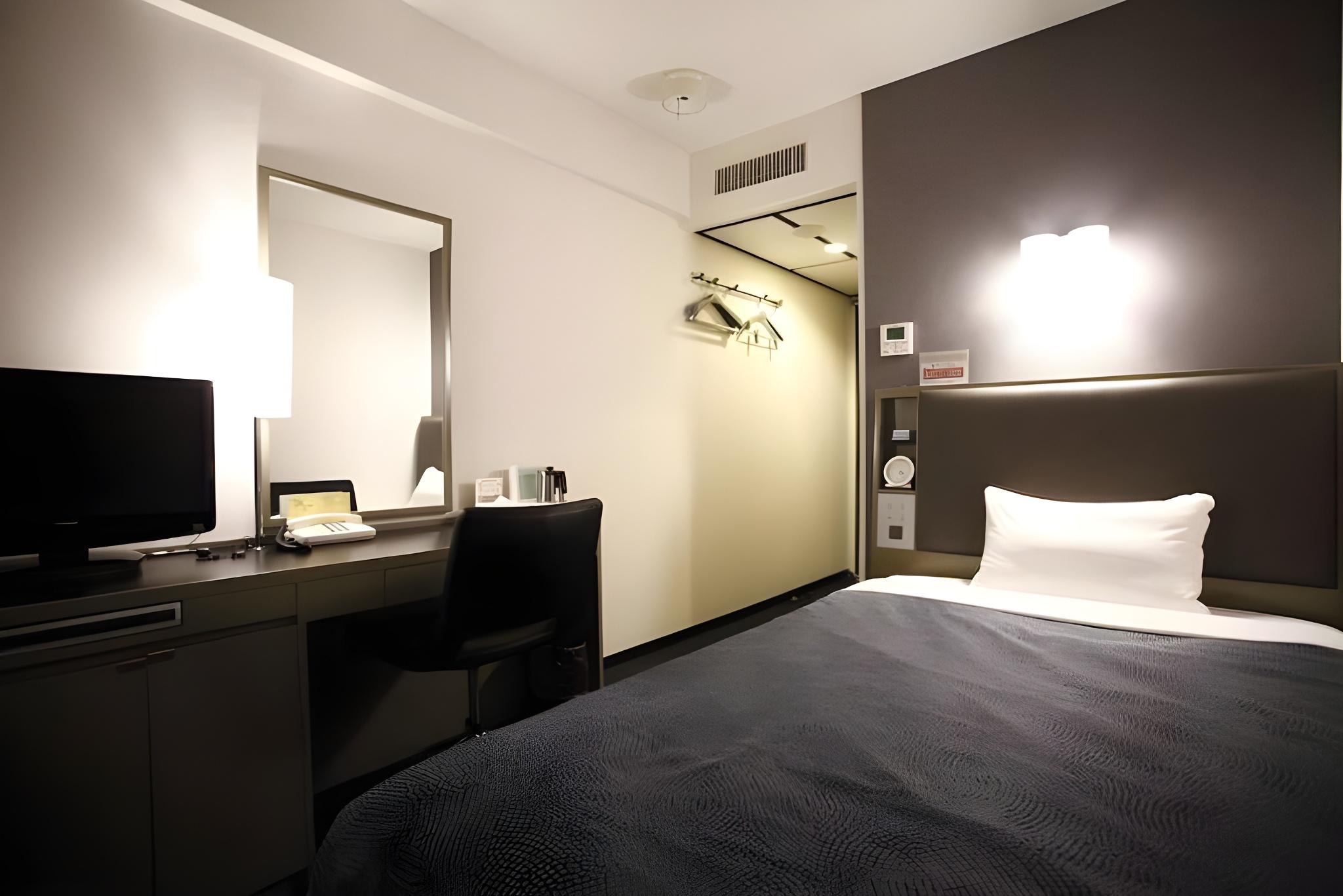 Semi Room, Economy, Semi Double Bed