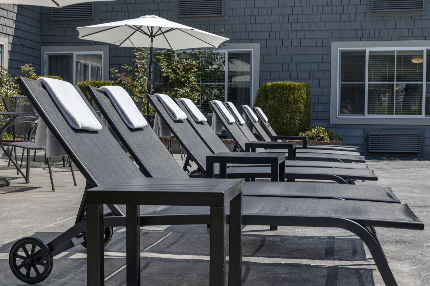 Best Western Wesley Inn & Suites 41/43