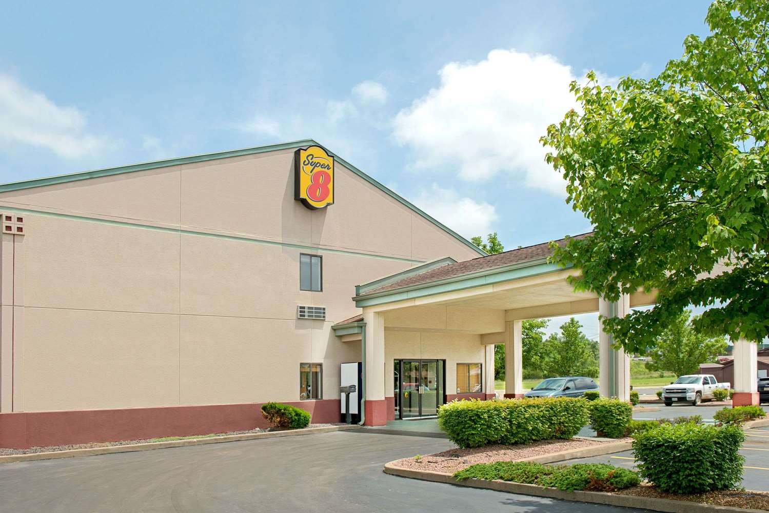 Super 8 By Wyndham Bonne Terre 9/11
