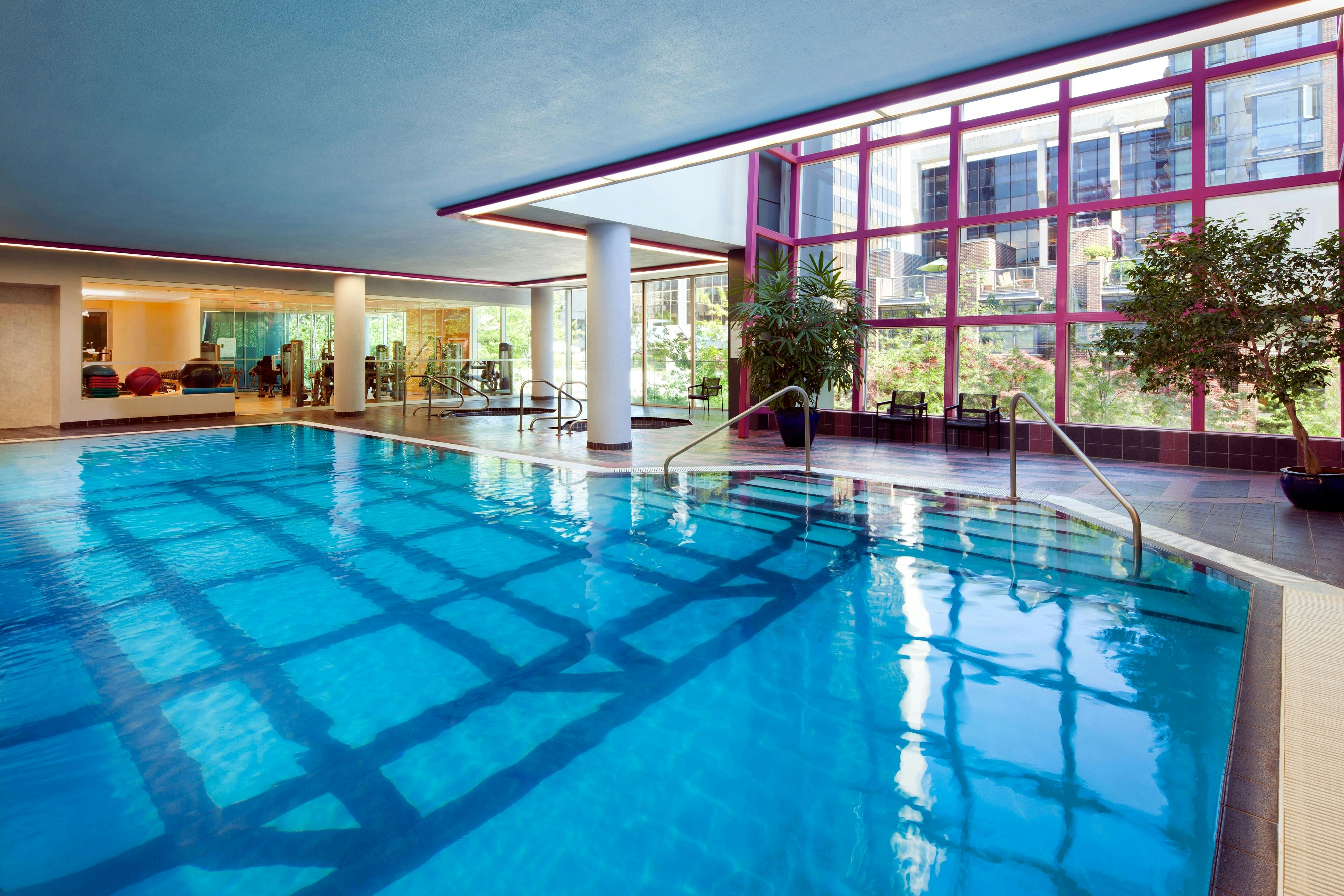 Sheraton Vancouver Wall Centre 24/34
