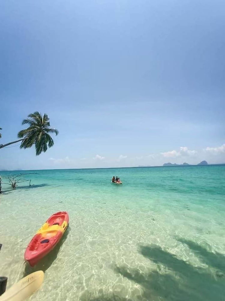 THAPWARIN RESORT(KOH NGAI) 40/50