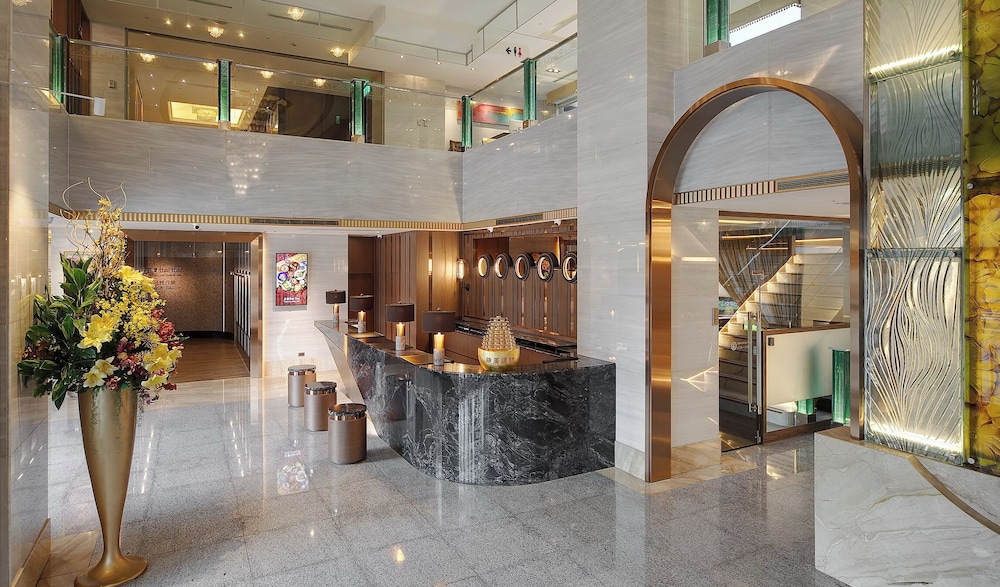 Lobby at Taipei Garden Hotel, TAIPEI